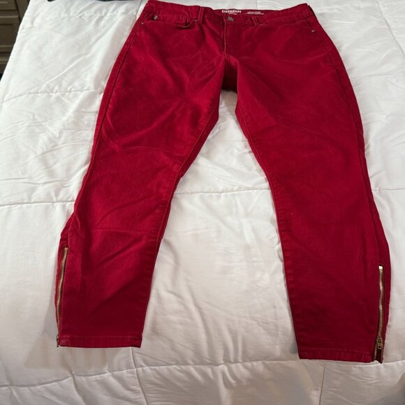 Levi’s Denizen Women's High Rise Ankle Skinny Zip Jeans Red Size 16 - Picture 1 of 10